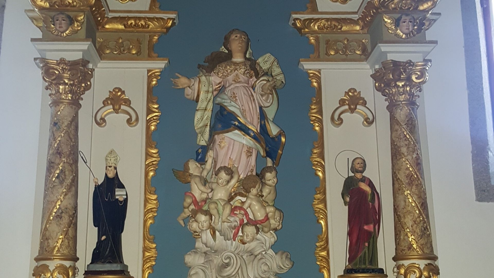 Um Pormenor do Altar de Nossa Senhora da Assunção